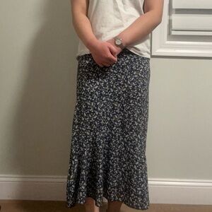 Boohoo Floral Blue Skirt